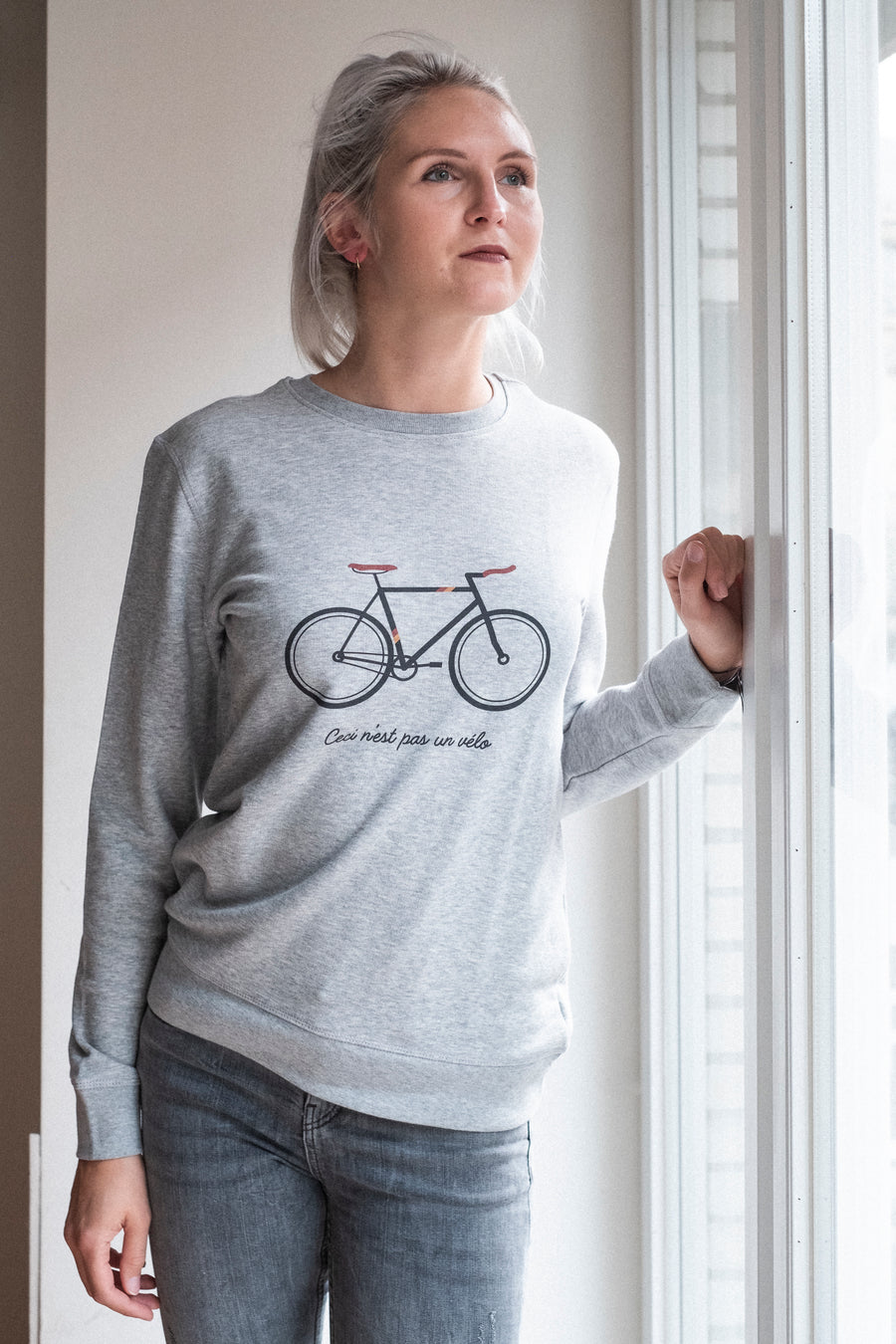 Ceci n'est pas un vélo Sweater - Joh Clothing
