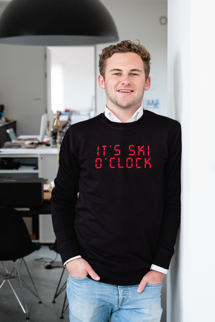 It's ski o'clock - Joh Clothing