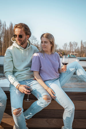Essential icon / unisex hoodie - Joh Clothing